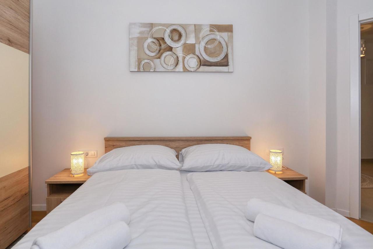 Apartments Perla With Free Parking ザダル エクステリア 写真
