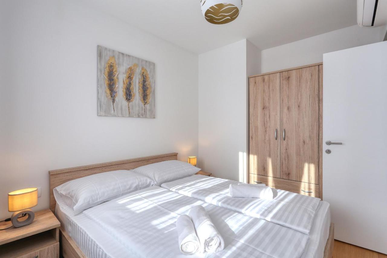Apartments Perla With Free Parking ザダル エクステリア 写真