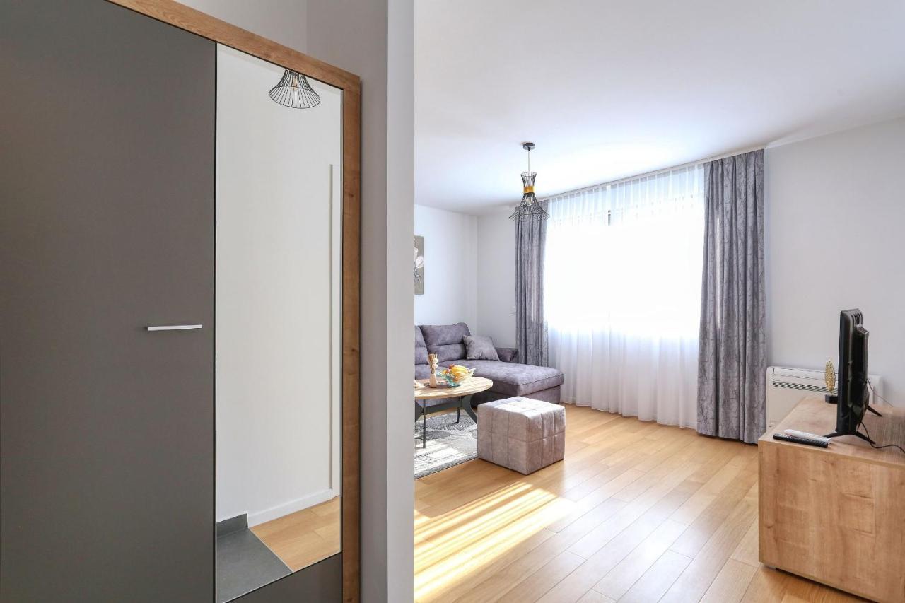 Apartments Perla With Free Parking ザダル エクステリア 写真